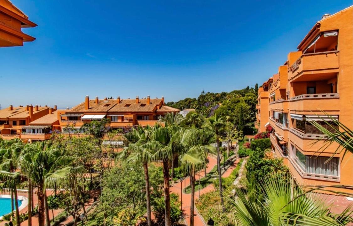 Apartamento Milla De Oro Marbella Exterior photo