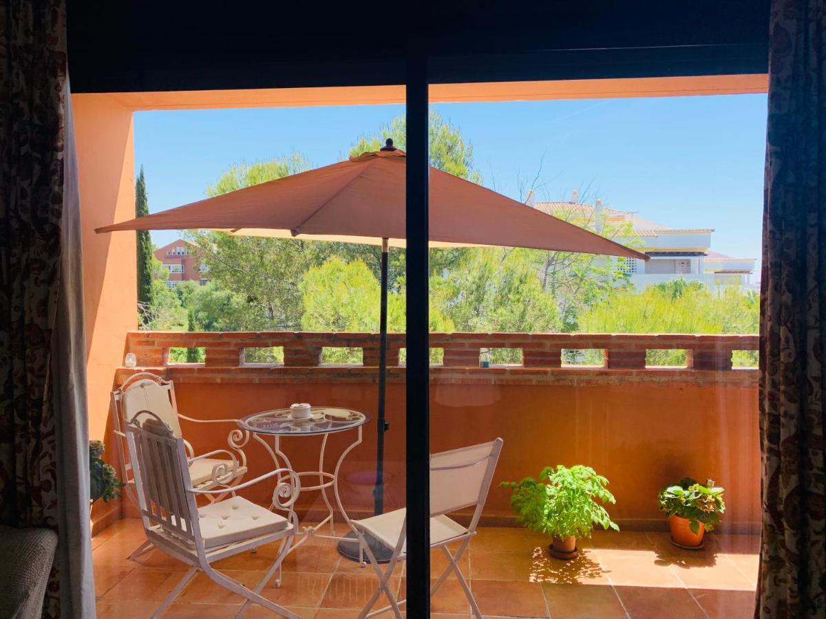 Apartamento Milla De Oro Marbella Exterior photo
